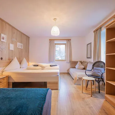 Dorfschmiede Нойштифт-им-Штубайталь